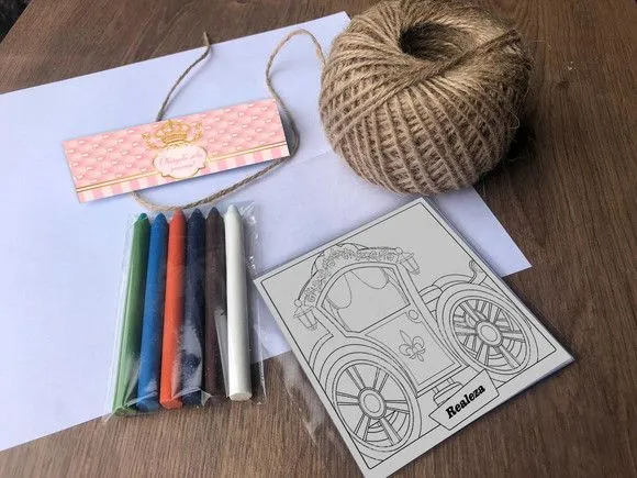 Kit Giz de cera Realeza Personalizado - feito à mão por Mi Papelaria Criativa