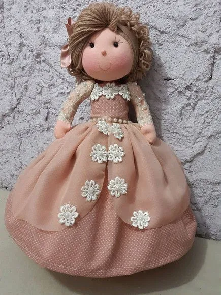 Boneca Beatriz - artesanato feito à mão por Ateliê cantinho do bebê