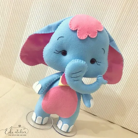 Elefante Safári Baby em Feltro 26cm - artesanato feito à mão por edeatelier