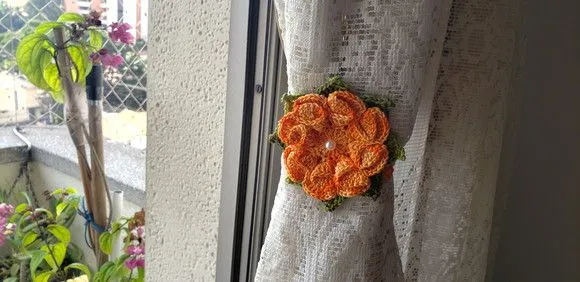 Par de Prendedores de Cortinas Crochê - Laranja Mesclada - foto 2