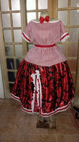 Roupa Maria Navalha - artesanato feito à mão por Ateliê Ofatemi