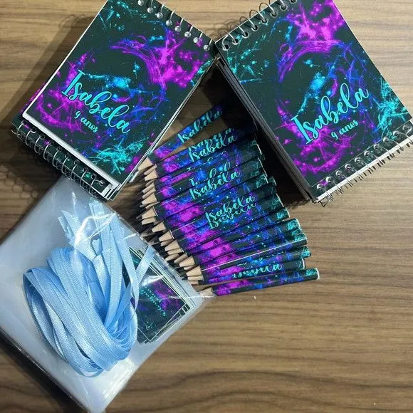 Bloquinho Neon Personalizado - feito à mão por Artmanha Lembrancinhas