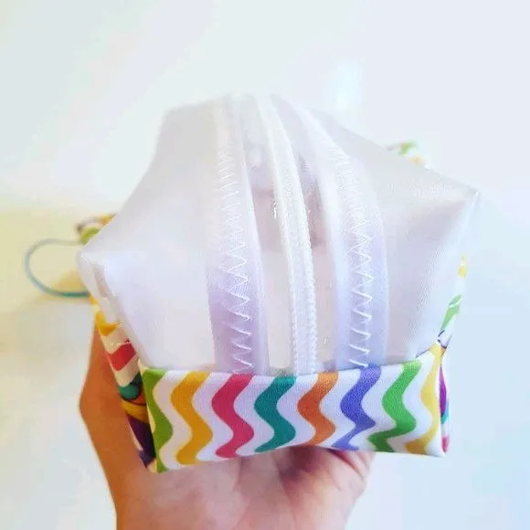 Estojo Box com visor - feito à mão por Innovare Studio