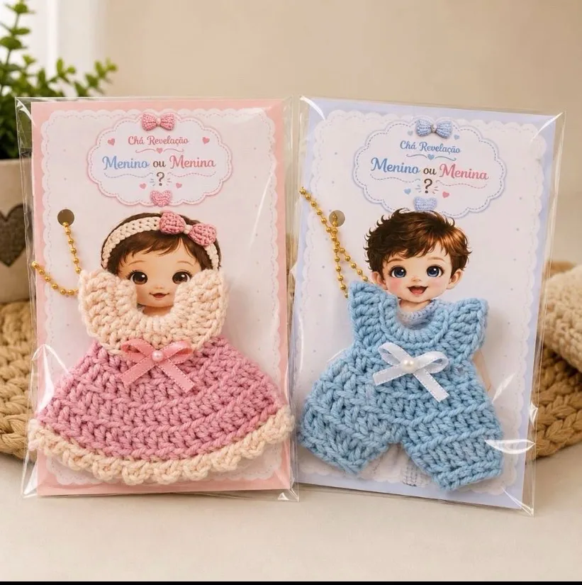 Kit 2 chaveiros de crochê Chá Revelação Menino e Menina Lembrancinha Artesanal - artesanato feito à mão por linha criativa