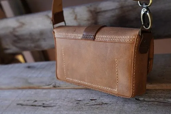 Mini Bolsa Transversal de Couro Legitimo - foto 5