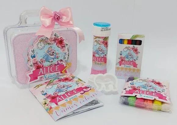 Maleta Alice no País das Maravilhas Personalizada - feito à mão por Mi Papelaria Criativa