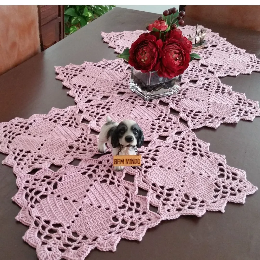 Caminho de Mesa Squares Crochê