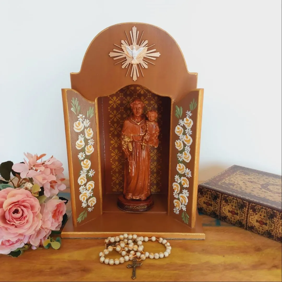 Oratório Capela Para Imagens De Até 22cm- Coleção Congonhas -Marrom Clássico