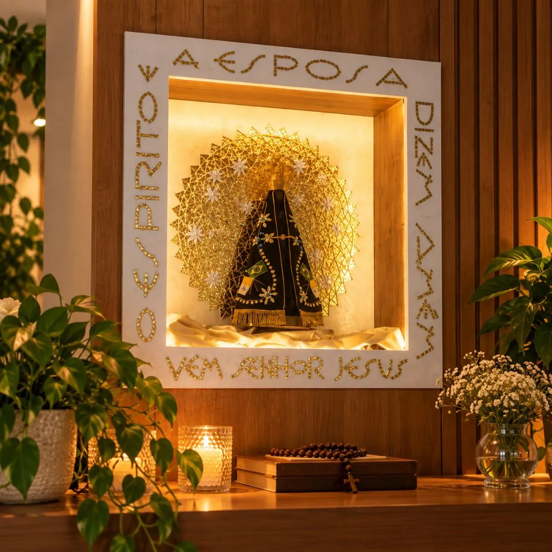 🙏 Oratório Nossa Senhora - artesanato feito à mão por Crismosaico & madeiras