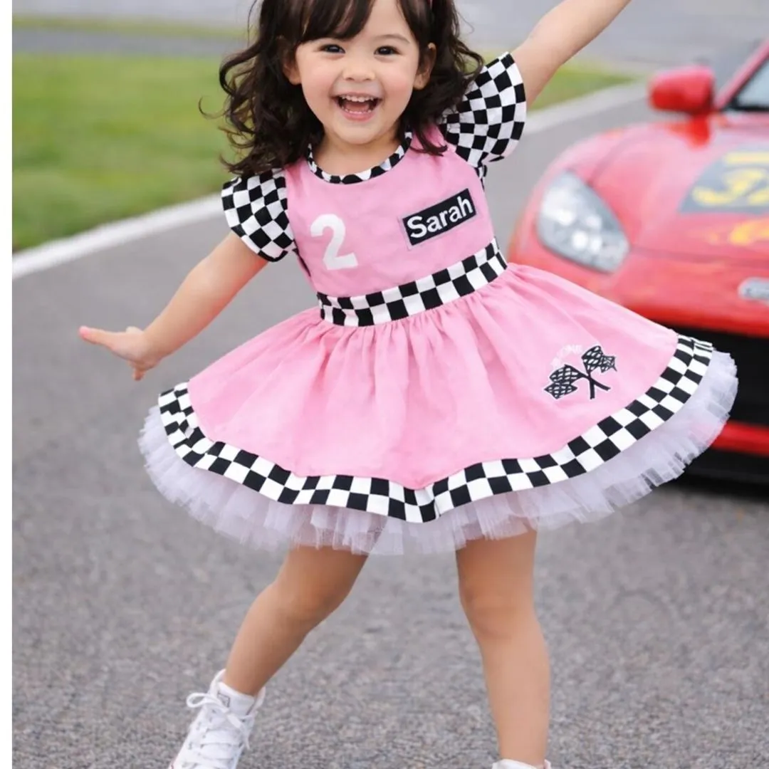 Vestido Infantil Piloto Carros - artesanato de Ateliê JMN