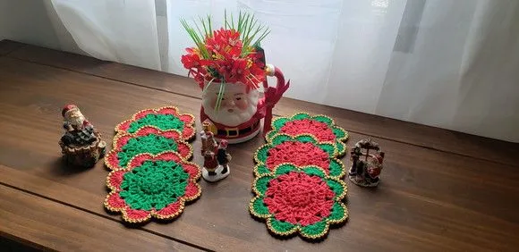Descanso de Taças em Crochê Natal 06 Unidades - foto 4