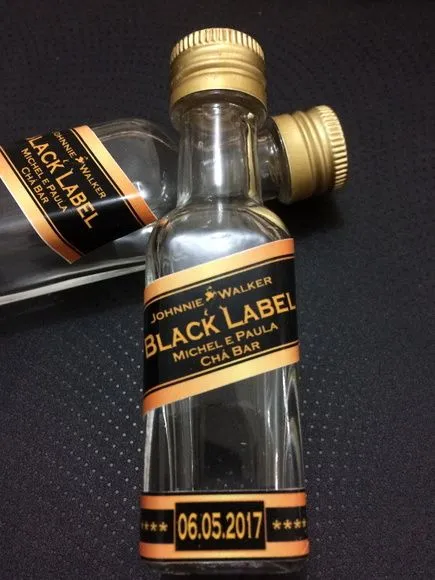 Garrafinha Black Label Personalizada - foto 5