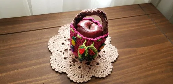 Capa de Crochê para Frutas - Magenta