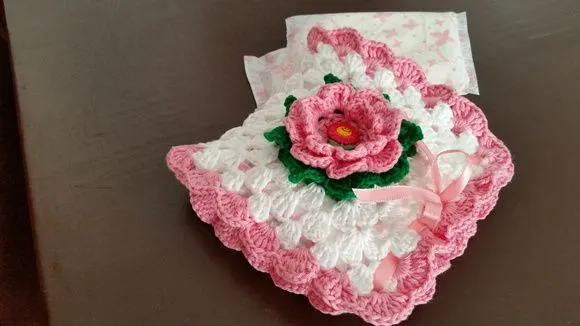 Bolsinha Porta Absorvente em Crochê - foto 2