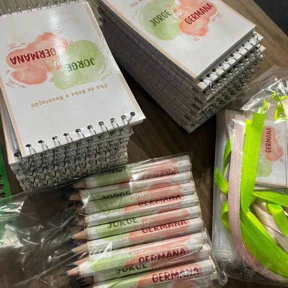 Bloquinho Chá Revelação Personalizado - foto 2