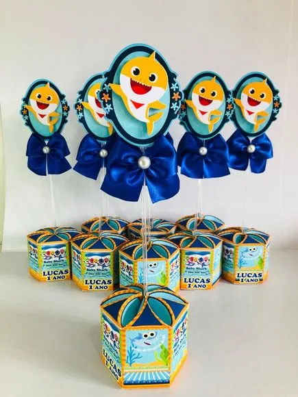 Centro De Mesa Baby Shark - artesanato de Fina Essência Papelaria Personalizada