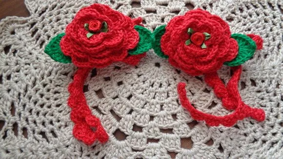 Par de Prendedores de Cortinas em Crochê Rosa Vermelha - foto 5