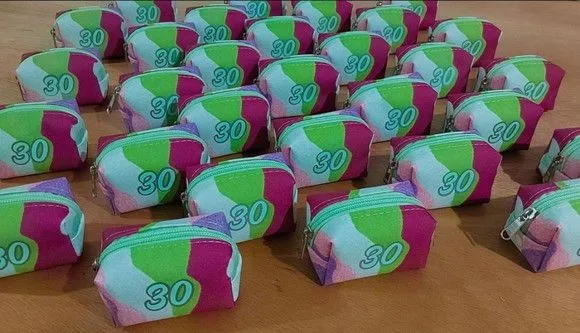 Necessaire Mini Box - de Repente 30 - artesanato feito à mão por Innovare Studio
