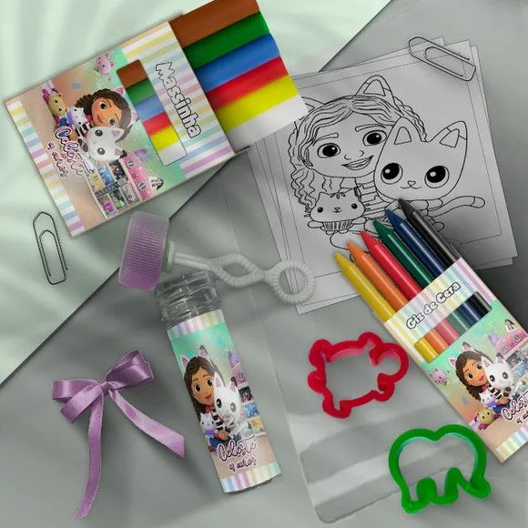 Kit Massinha Infantil Casa Mágica Gabby Personalizado - artesanato feito à mão por Mi Papelaria Criativa