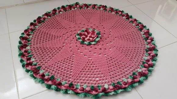 Tapete Redondo em Crochê Flor Gisele - foto 2