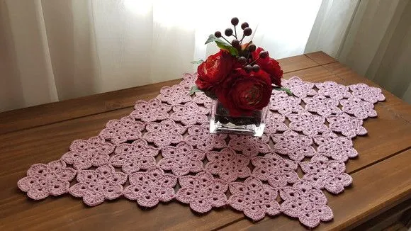 Centro de Mesa em Crochê Mini Flor Rosa Antigo