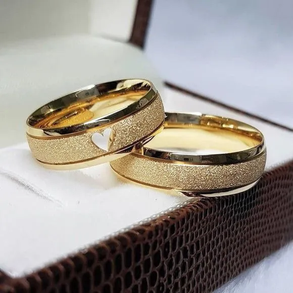 Alianças de Ouro 18k 6mm 6grs Casamento + Anel Solitário - artesanato feito à mão por TM JOIAS