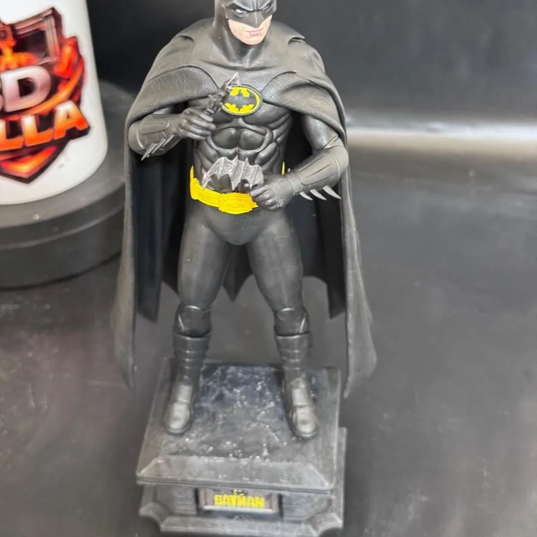 Batman Estátua 1989 Michael keaton Action Figure DC - foto 5