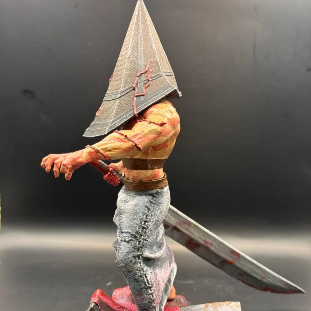 Boneco Pyramid Head Action Figure Silent Hill Cabeça de Pirâmide - foto 5