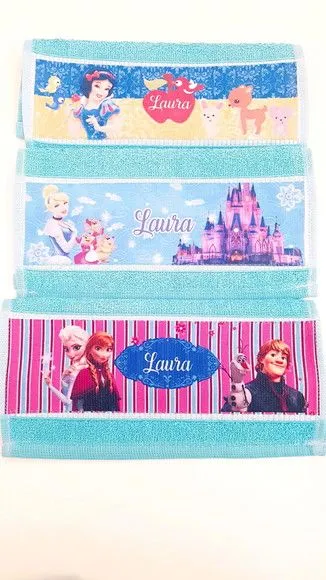 Toalha de mão personalizada princesas - artesanato feito à mão por Innovare Studio