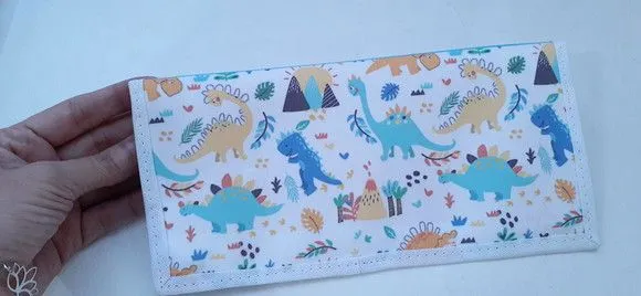 Necessaire Para Kit Higiene - Dinossauro - foto 4
