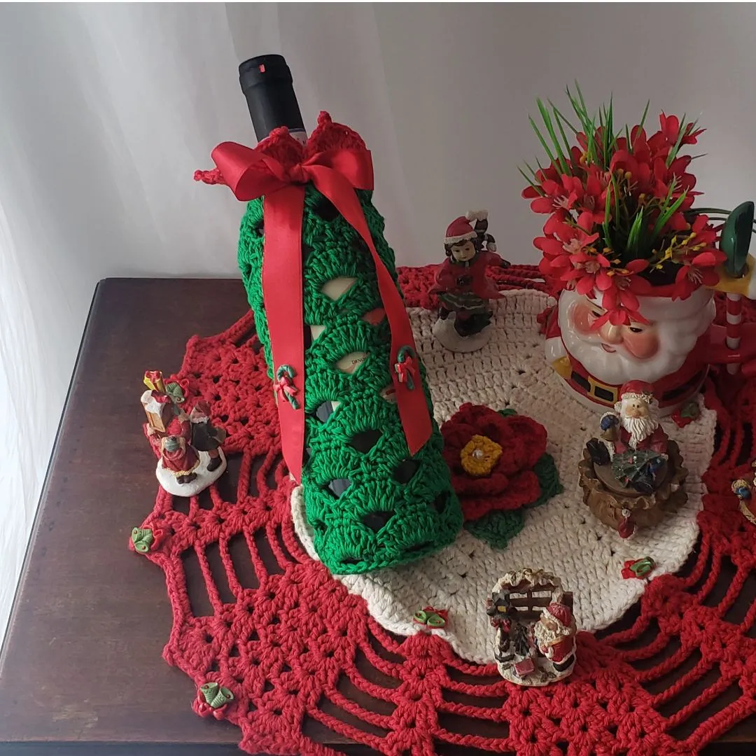 Porta Garrafa de Vinho em crochê Natal Vermelho e Verde - foto 3