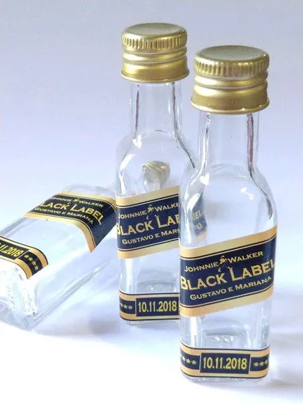 Garrafinha Black Label Personalizada - foto 2