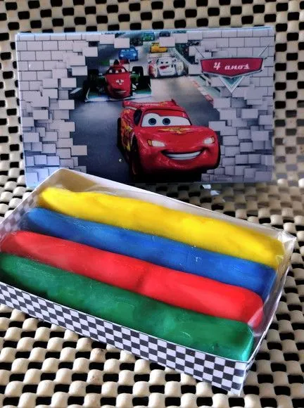 Sabonete Mágico Vira Massinha - Lembrancinha Infantil Carros - foto 4