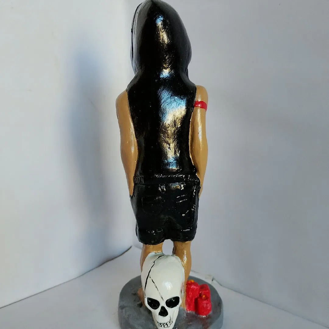 Exu mirim em pé capuz em gesso 20 cm - foto 6