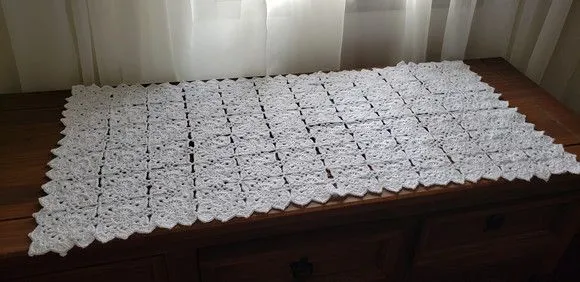 Caminho de Mesa em Crochê Branco - foto 2