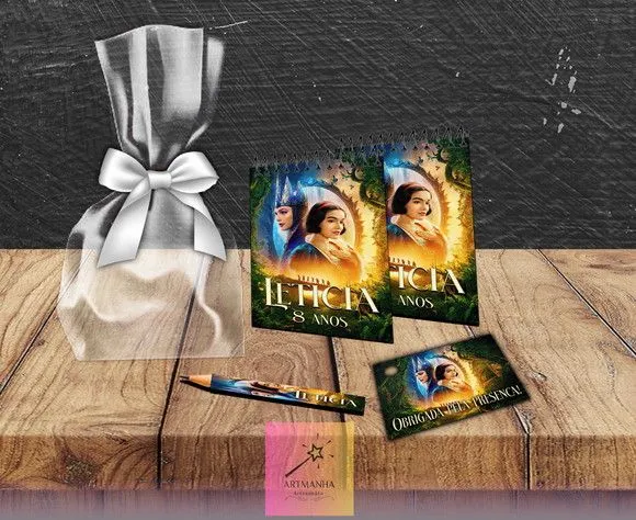 Bloquinho Branca de Neve Personalizado - feito à mão por Artmanha Lembrancinhas