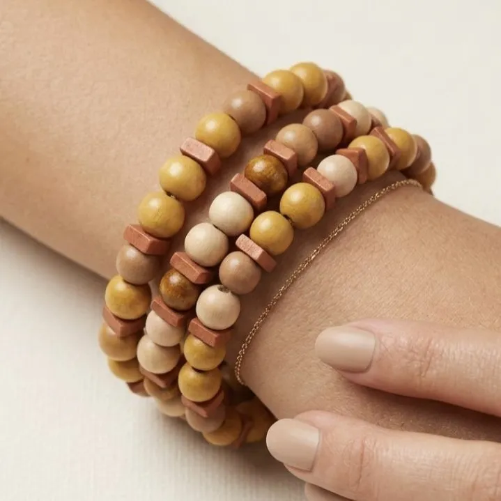 kit pulseira em conta de ceramica e madeira - foto 2