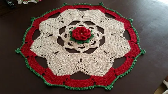 Centro de Mesa em Crochê 60 cm