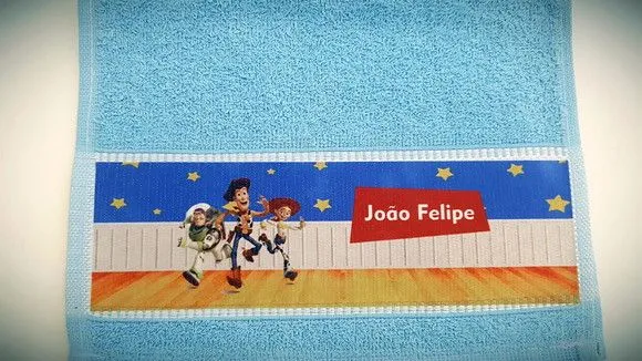 Toalha de mão personalizada Toy Story - artesanato feito à mão por Innovare Studio