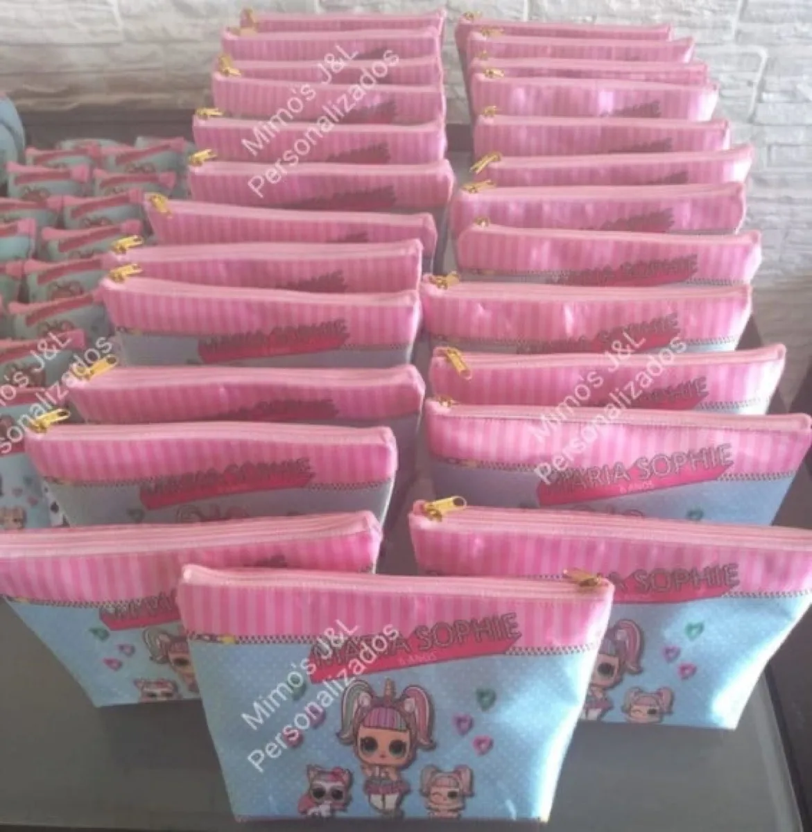 Necessaire Básica Personalizada - artesanato feito à mão por JeL Mimos Personalizados