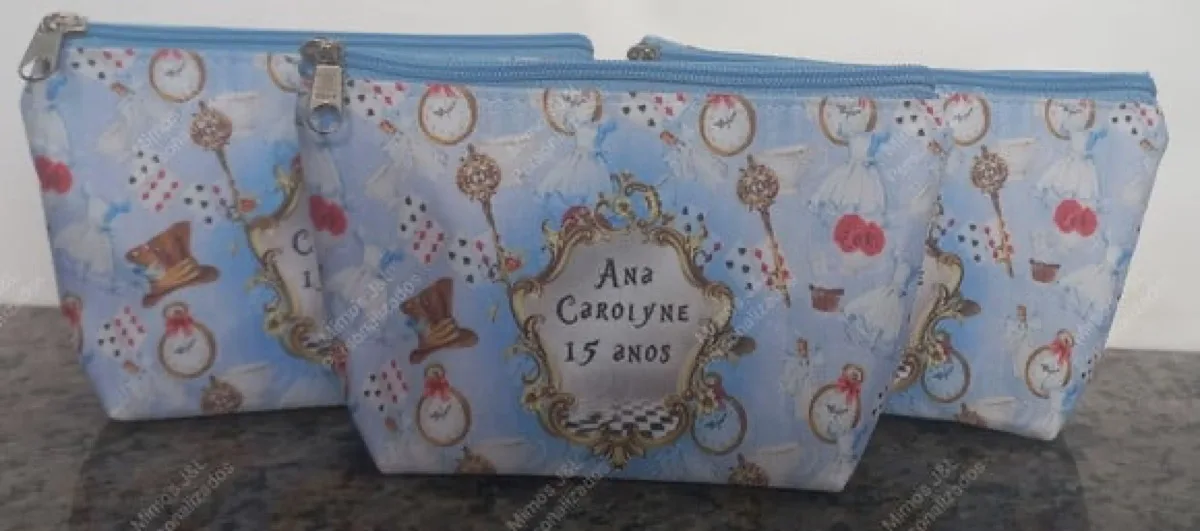 Necessaire Básica Personalizada - artesanato feito à mão por JeL Mimos Personalizados