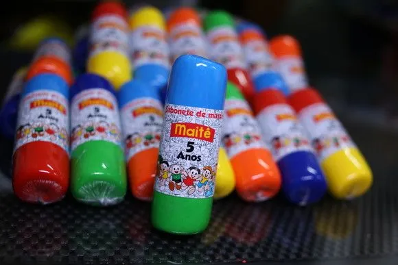 Sabonete Mágico Lembrancinha Infantil Personalizada no Tema - artesanato feito à mão por Juliana Biz - casa e bem estar