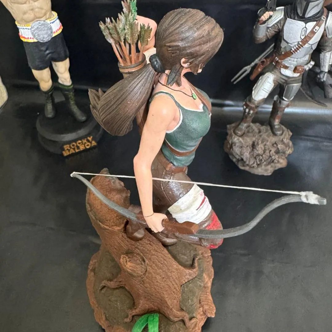 Lara Croft Tomb Raider Action Figure Colecionaveis Estatua - foto 4