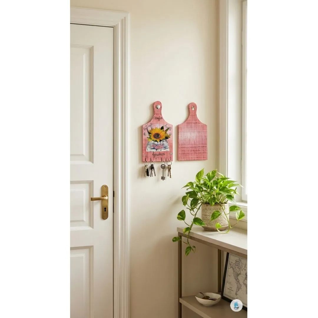 Tábua de Madeira Porta Chaves Decorada com Pátina Provençal - foto 4