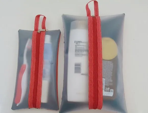 kit necessaire impermeável - itens de higiene pessoal - foto 2