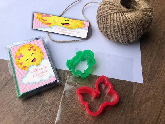 Massinha Modelar Sol Personalizada - feito à mão por Mi Papelaria Criativa