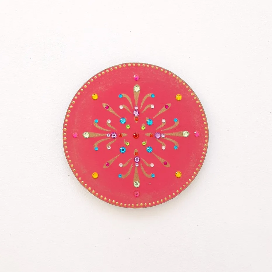 Mandala Indiana Colorida - artesanato de Estudio Bananeira