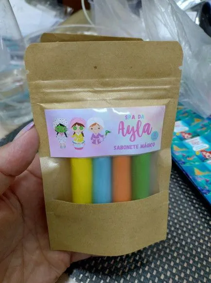 Lembrancinha Sabonete Mágico de Massinha Personalizado - foto 4