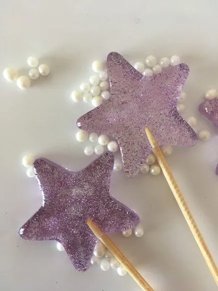 Estrelinhas - feito à mão por Lollipops Cristal