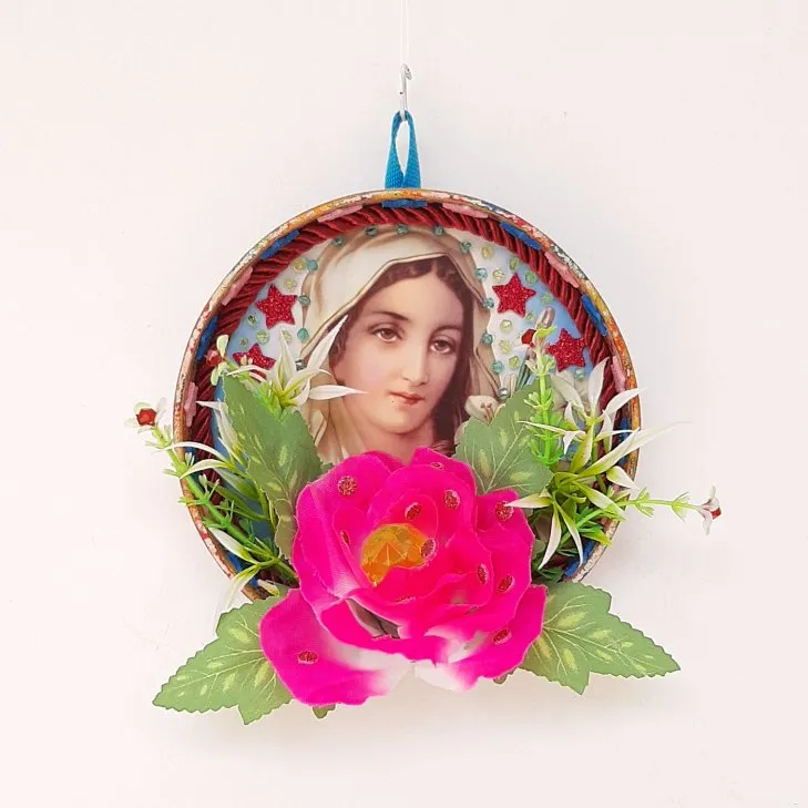 Relicário S. C. Maria - artesanato de Estudio Bananeira